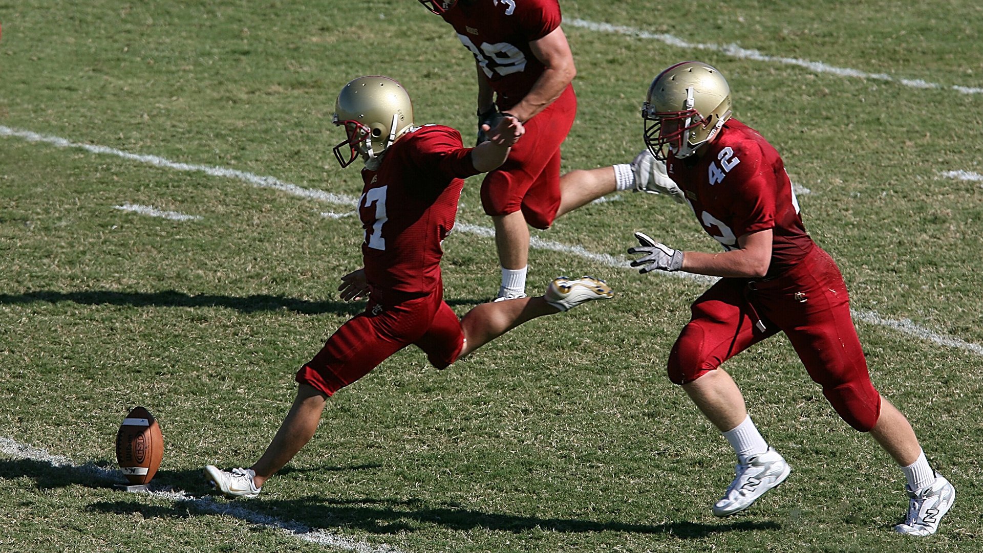 国家队配备多语种战术手册提高海外沟通效率，国家队的要求